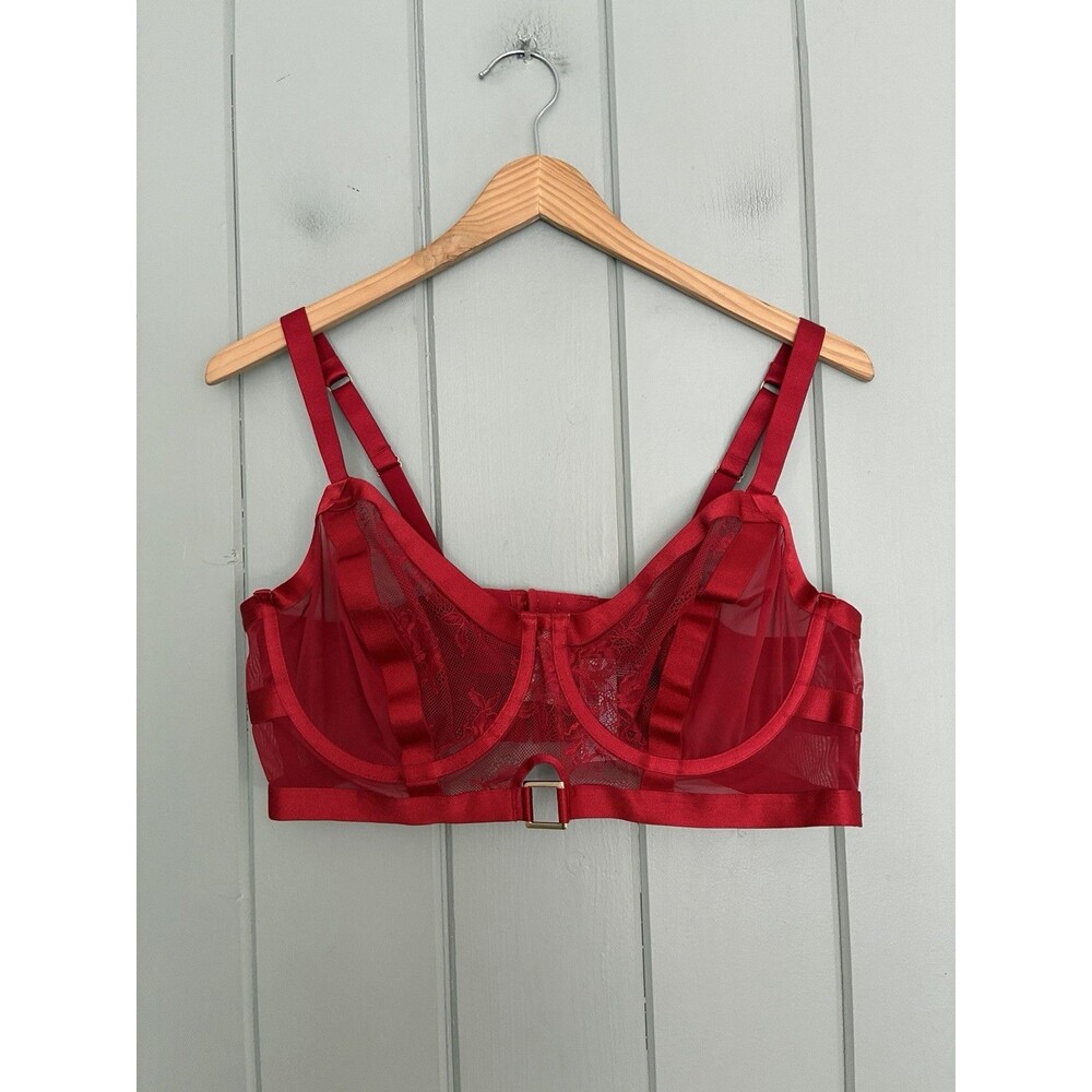 NWT Torrid Bra 1 1X Mob Wife Strappy Underwire Bra Jester Red Mesh Sheer NEW